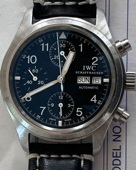 IWC Pilot Fliegerchronograph quadrante dial nero black